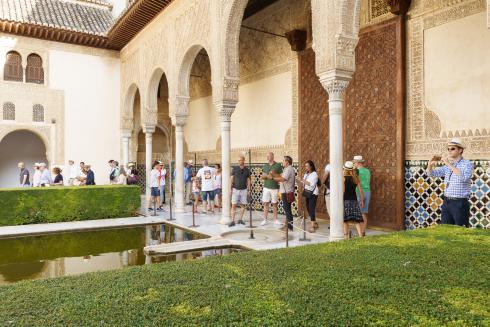 Visita Alhambra y fundación 4