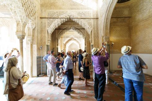 Visita Alhambra y fundación 6