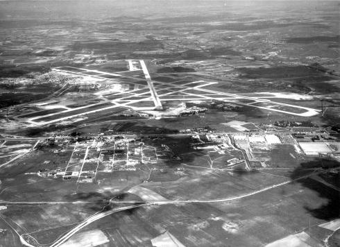 Foto de la vista aérea del Aeropuerto de Madrid-Barajas 1959
